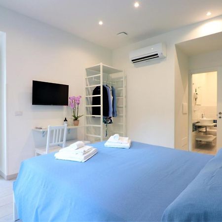 Bed&Blue Sorrento Hotel ภายนอก รูปภาพ