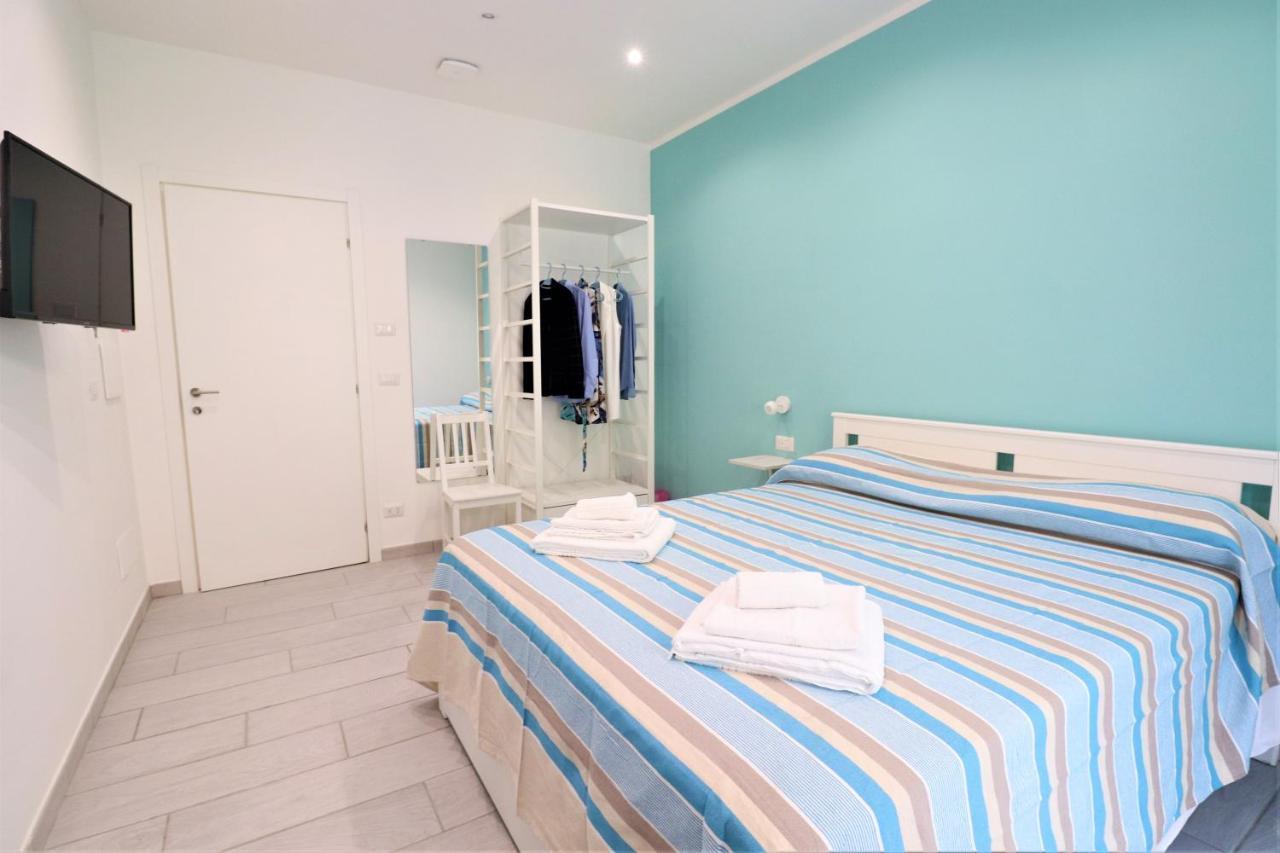Bed&Blue Sorrento Hotel ภายนอก รูปภาพ