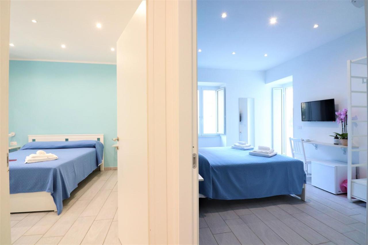 Bed&Blue Sorrento Hotel ภายนอก รูปภาพ