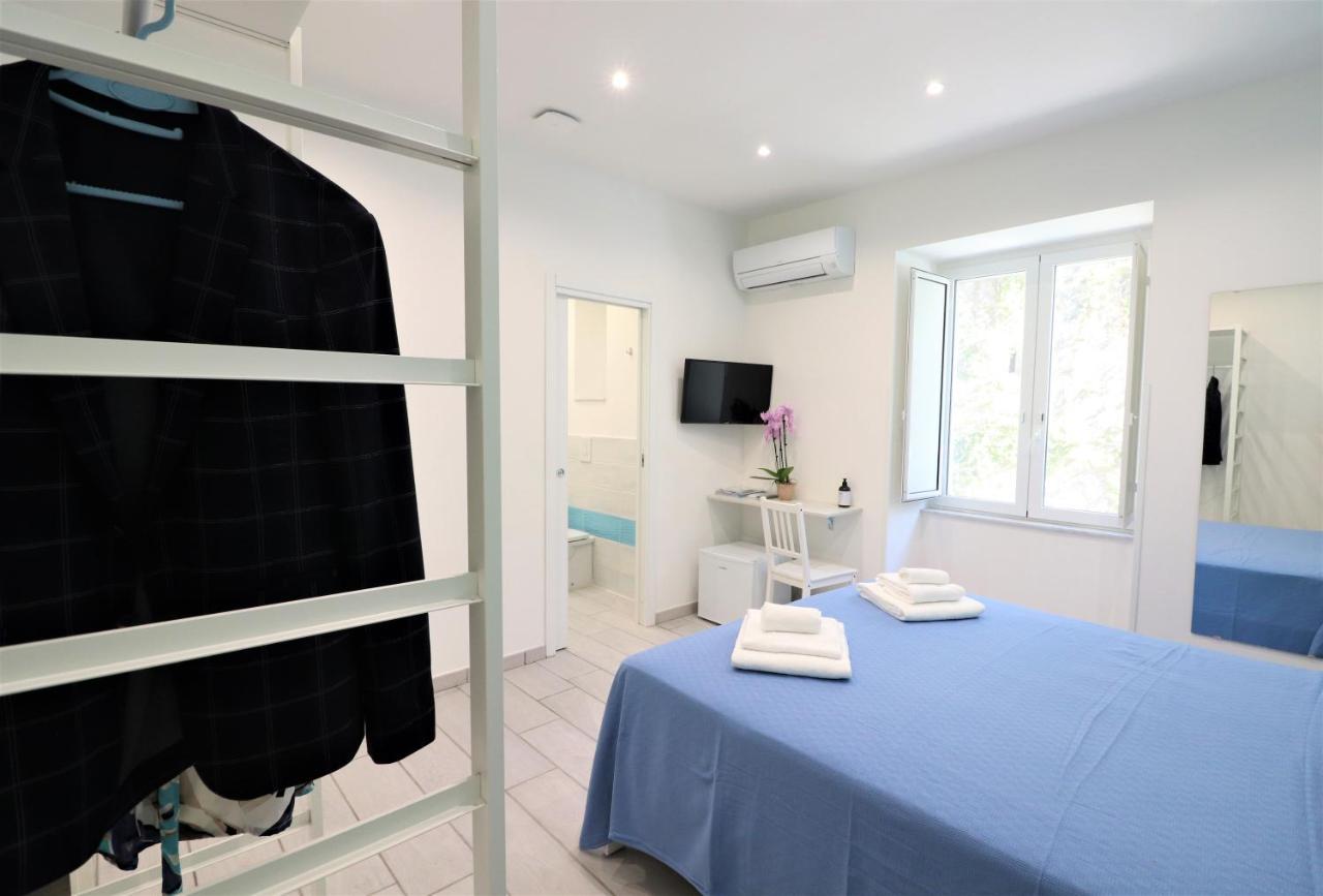 Bed&Blue Sorrento Hotel ภายนอก รูปภาพ