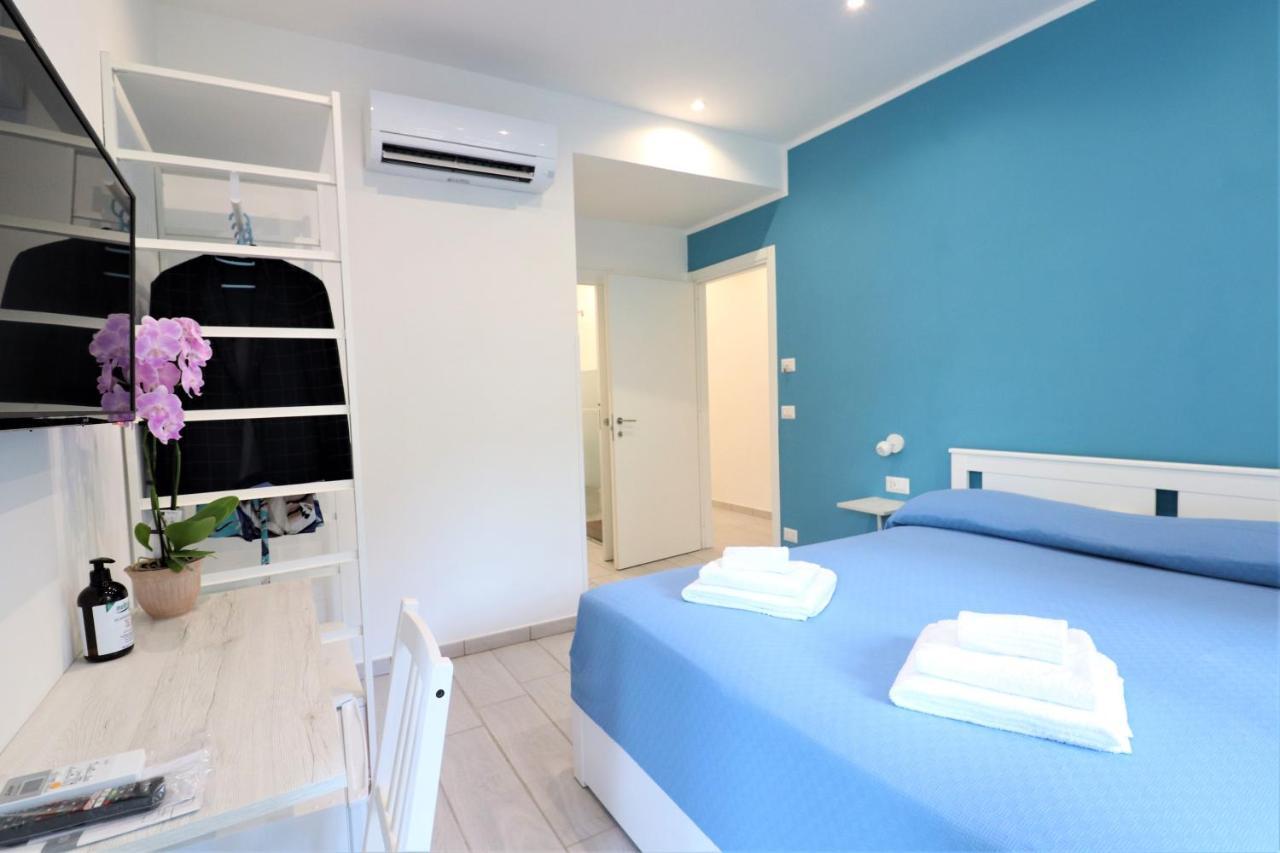 Bed&Blue Sorrento Hotel ภายนอก รูปภาพ